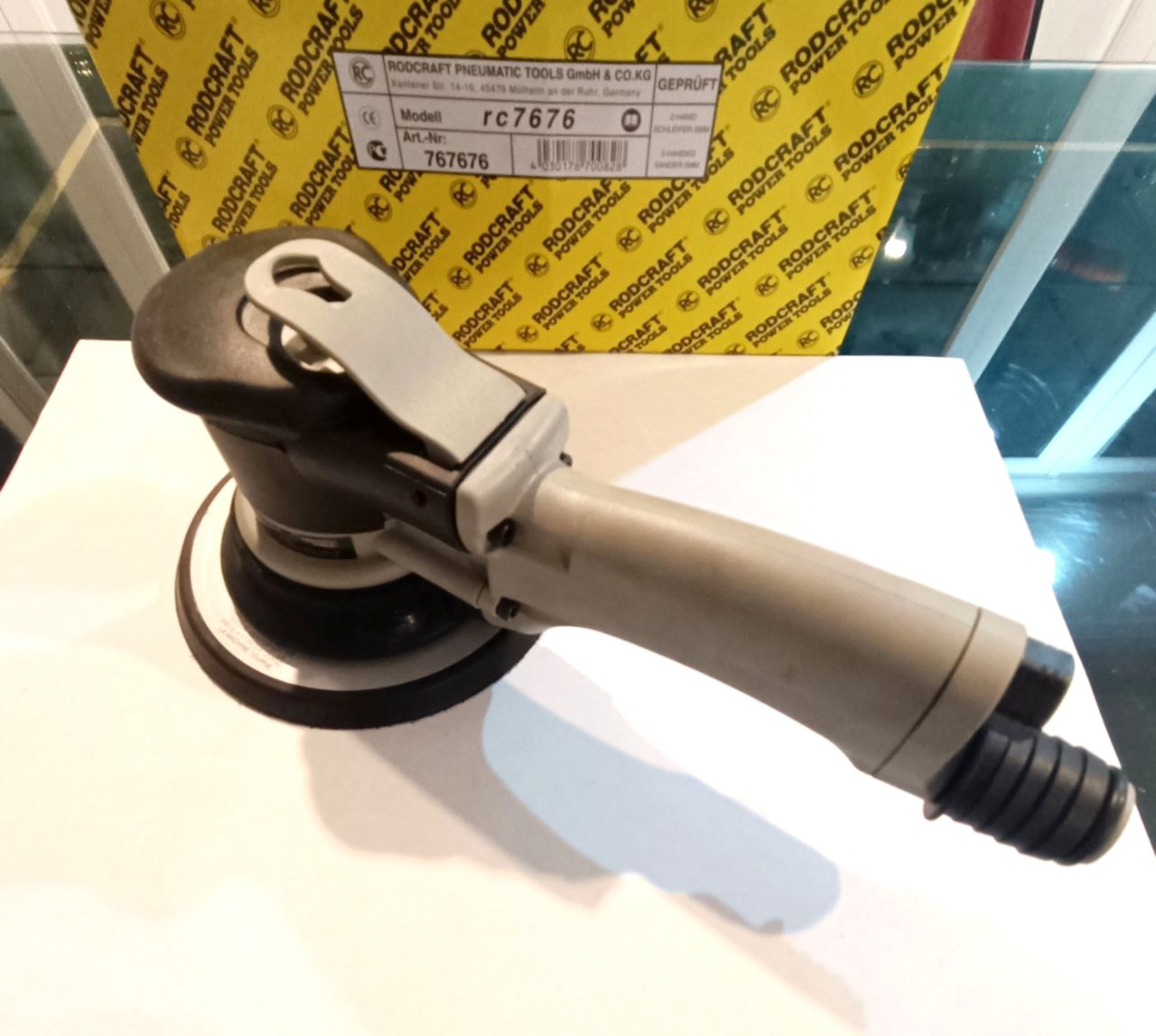 سنباده لرزان بادی