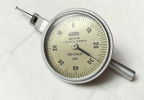 گیج اندازه‌گیری اهرمی استاندارد  251820 - دقت 0.01 mm ساخت SOMET چک — تصویر 4